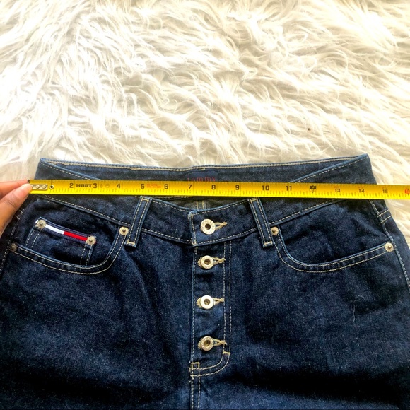 Tommy Hilfiger straight leg jeans. Size 7 - Picture 5 of 9